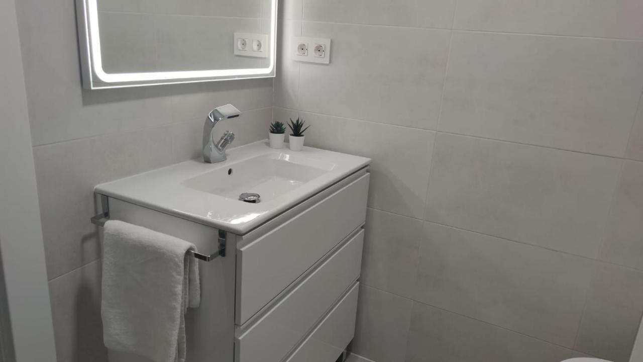 Casa Gascona Con Parking, Wifi Y Netflix Gratis!! By Delabra Apartments 奥维耶多 外观 照片